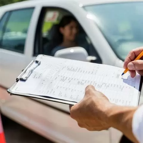 ROYALS DRIVING SCHOOL cover