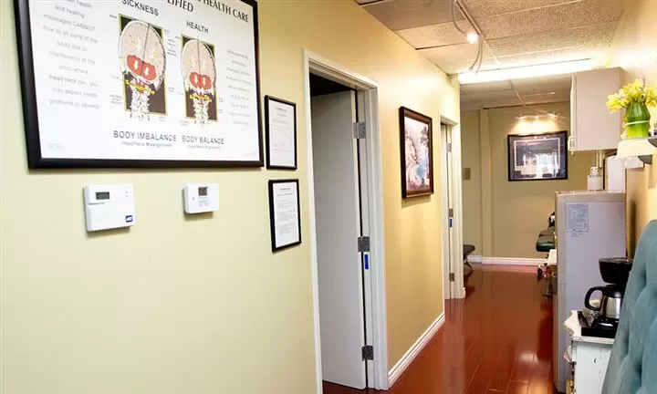 Uni Chiropractic Care cover