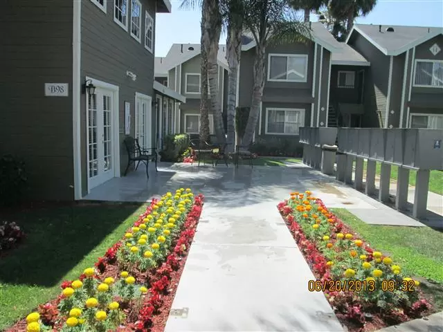 Sagewood Gardens cover