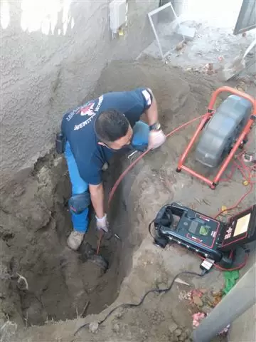 santos plumber cover