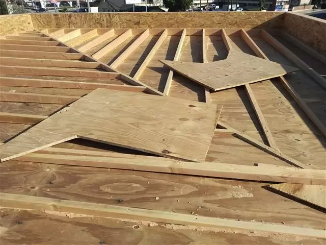 Henry"s construcción cover