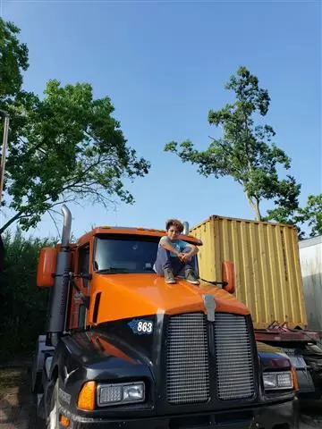 ANTARES TRUCKING cover