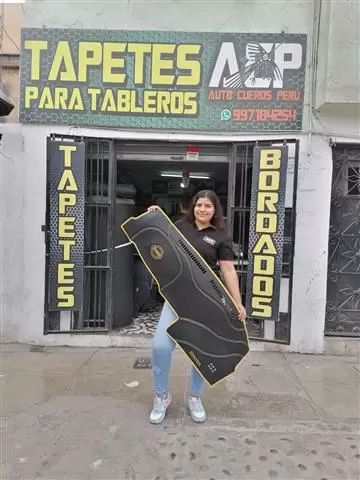 ACP AUTO CUEROS PERU cover