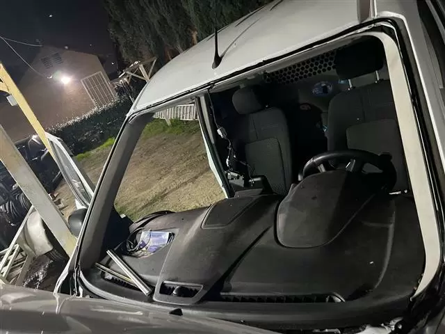 Contreras Auto Glass LLC cover
