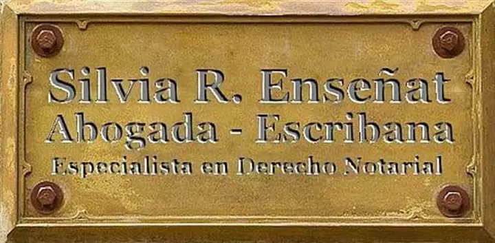 Escribanía Enseñat cover