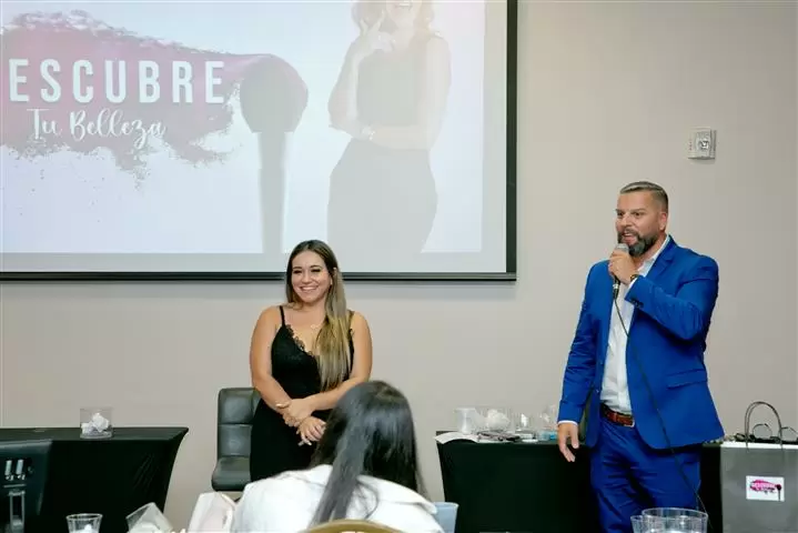 RENOVA SALUD LLC cover