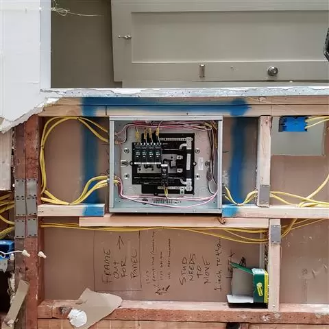Ricardo Electrical Service cover