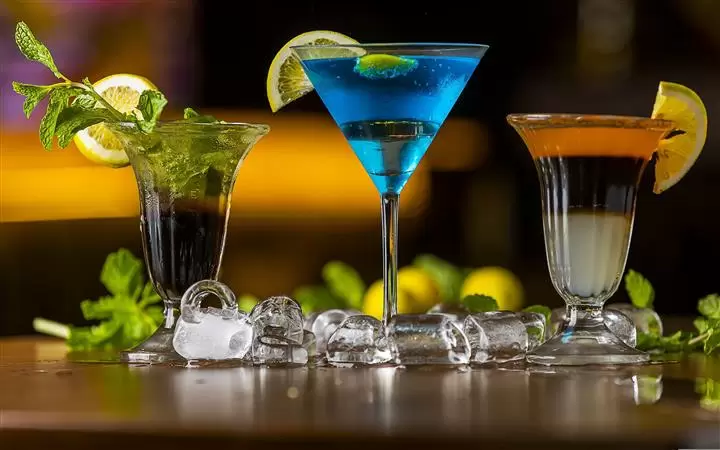 Bartender by Enrique cover