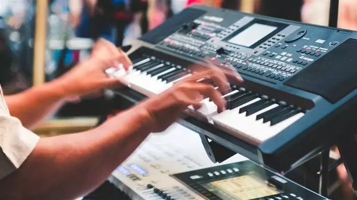 Juilo Y Su Teclado Magico cover