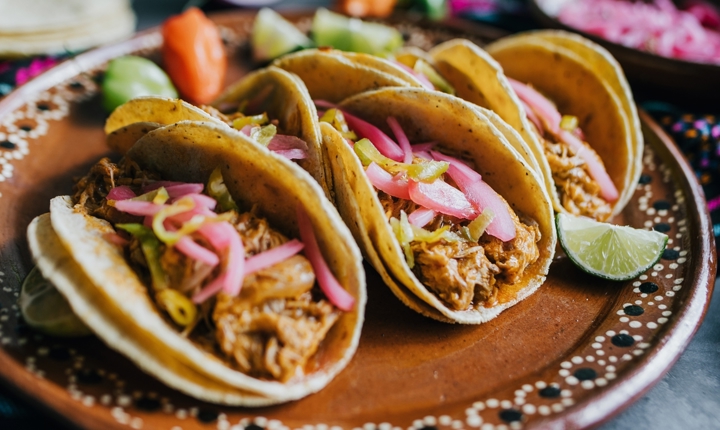 Tacos de cochinita pibil