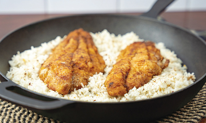 Pescado frito empanizado