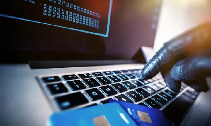 Las nuevas estafas que buscan robarle su identidad y su dinero