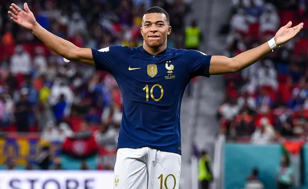 Grupo I: Francia y Mbappé van por la tercera estrella