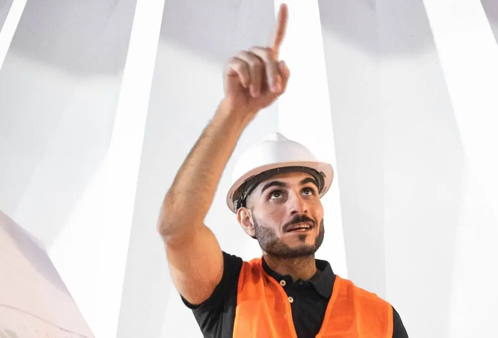 ¿Cuánto gana un ingeniero mecánico en Los Ángeles?
