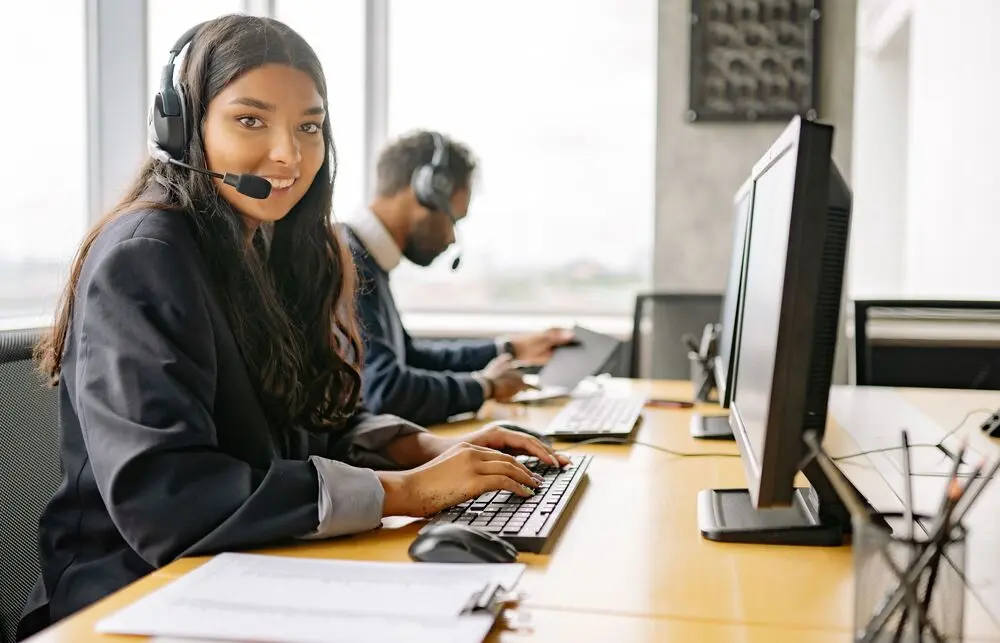 Trabajos de verano para jóvenes bilingües