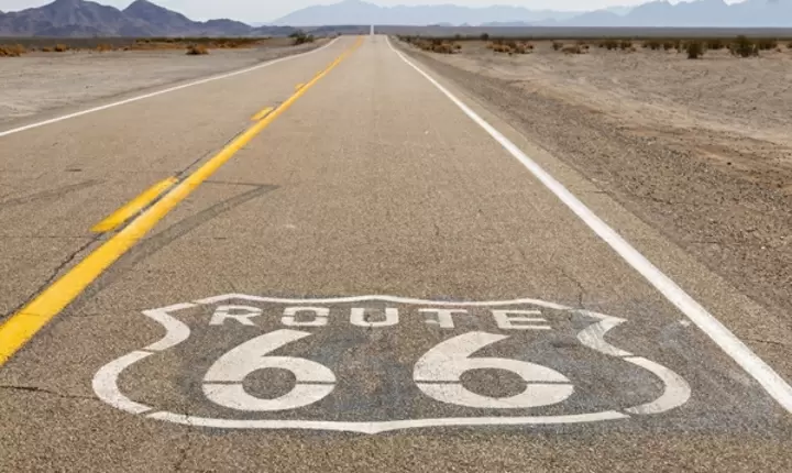 Atrévete a hacer el icónico viaje de la Ruta 66 que recorre 8 estados de EEUU