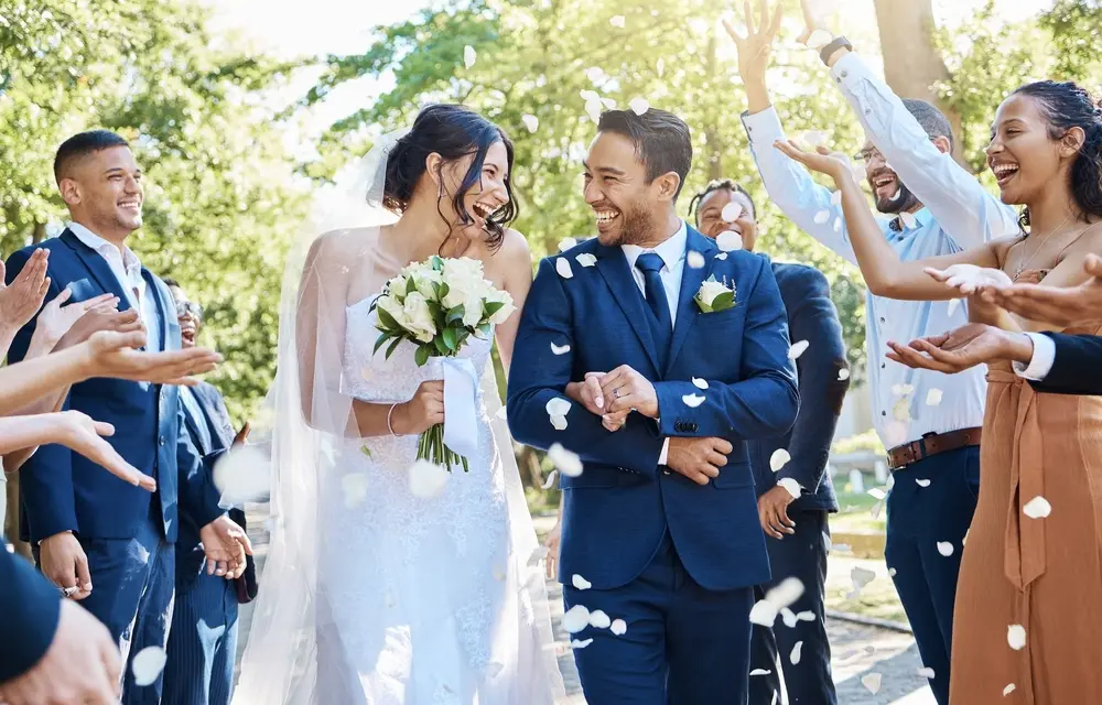 Seguro médico accesible para parejas de recién casados