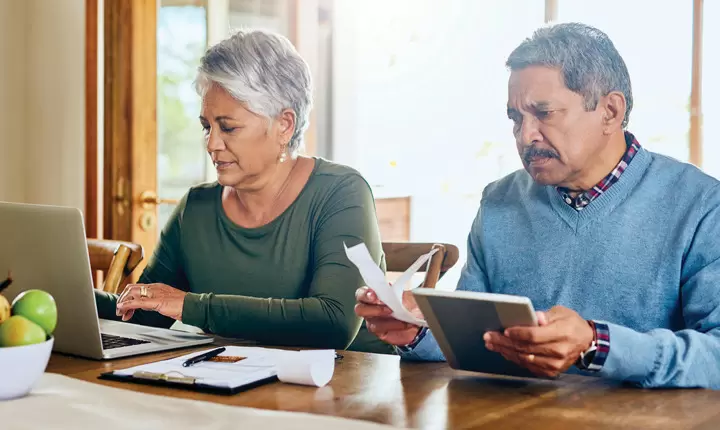 ¿Tiene Medicare? ¡Le decimos cómo protegerse de las estafas!