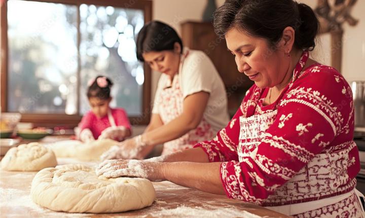 Comida tradicional latina de Navidad: un recorrido por sabores que unen familias
