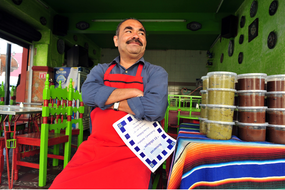 Ayudaremos a 1000 pequeñas empresas a conectarse en línea