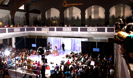 Quinceanera.com Expo y Desfile de Moda Conecta a Quinceañeras y sus Familias con Diversos Servicios de Planificación de Fiestas