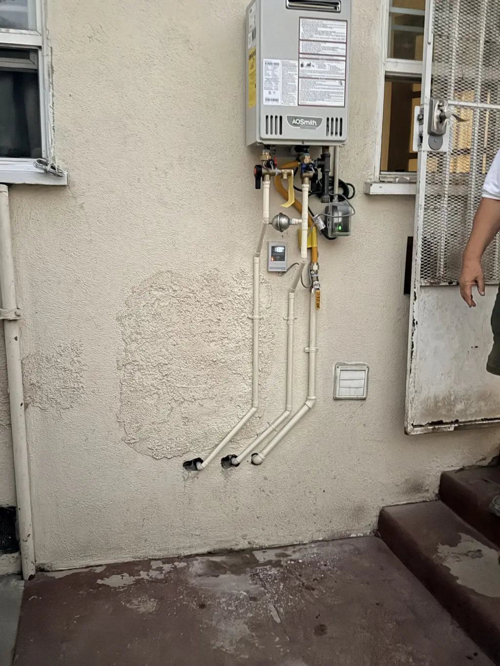 Instalación de Calentador de Agua Sin Tanque