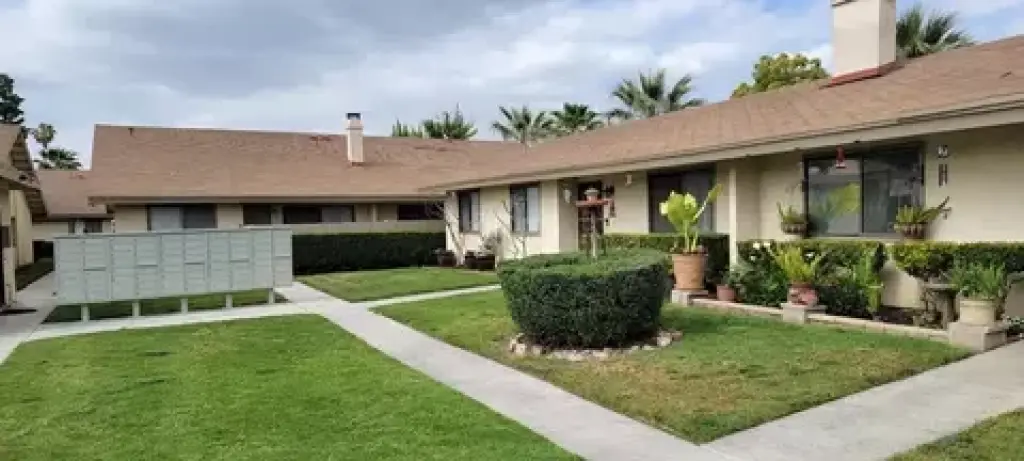 BEAUTIFUL LAS CASITAS APARTMENT FOR RENT ASAP//