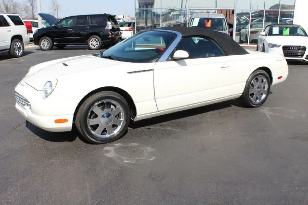 FORD THUNDERBIRD CONVERTIBLE 2002 EN VENTA POR $3500