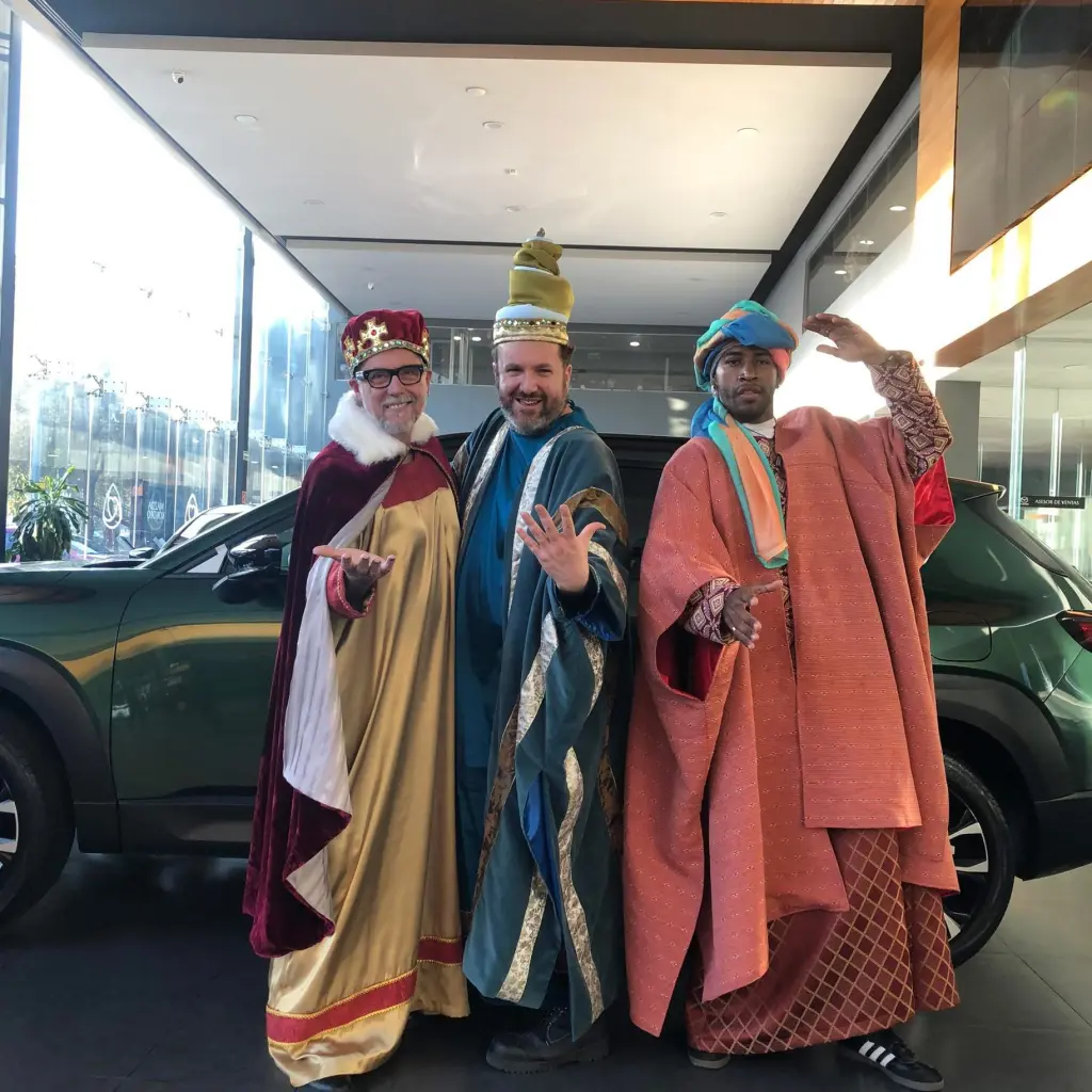 Renta de reyes magos de Orión para fiestas y eventos.