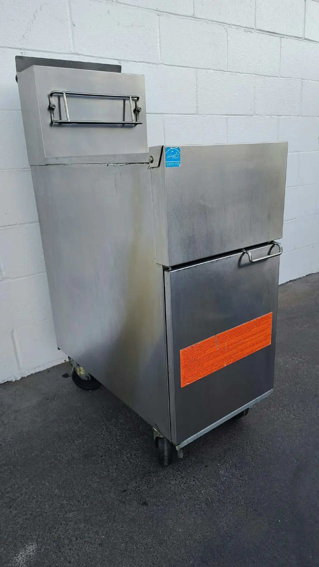 Freidora Comercial Frymaster de Gas Natural – Funcionando