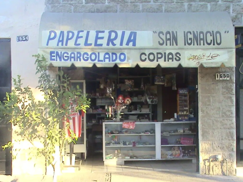 PAPELERIA SAN IGNACIO VENDE TODO PARA