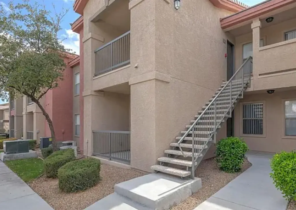 FULLY RENOVATED condo in the Southwest--Gated community