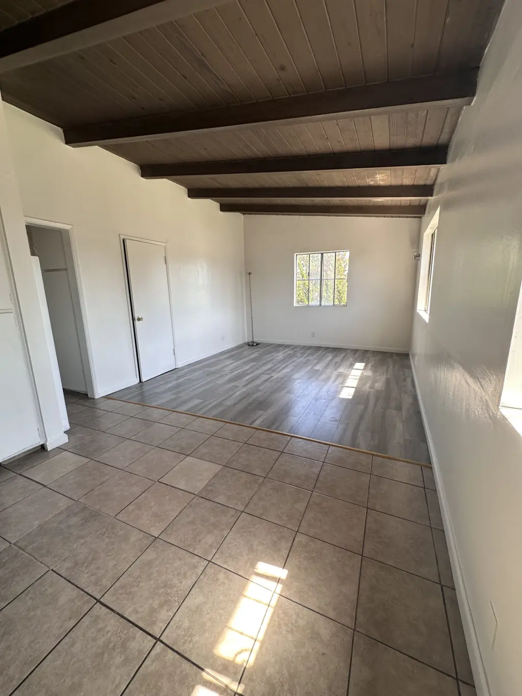 Large unit utilities included