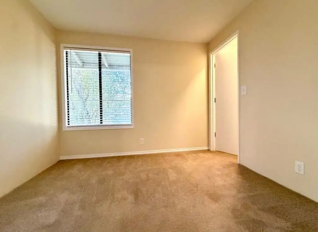 4453-4455 SW Garden Home Rd, Portland, OR 97219