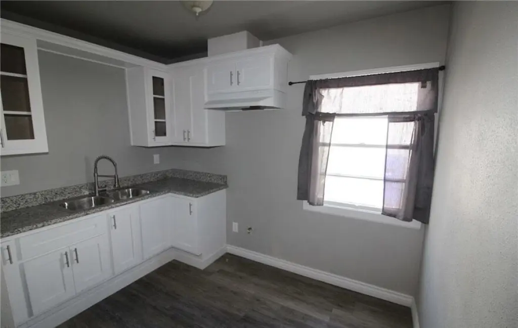 Estudio con area de cocina
