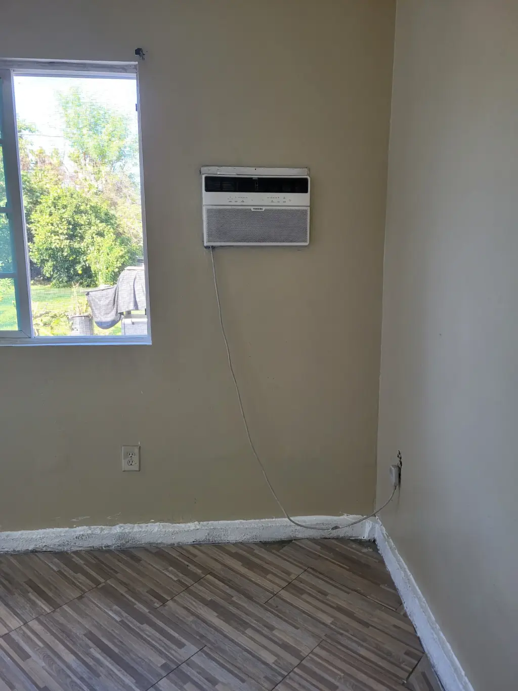 $1,100 Rento Cuarto Privado