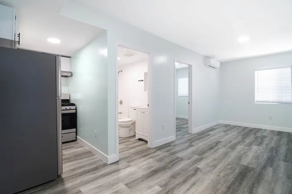 Apartamento 1 Recamara en S Harvard Blvd $1,625 - Servicios Incluidos