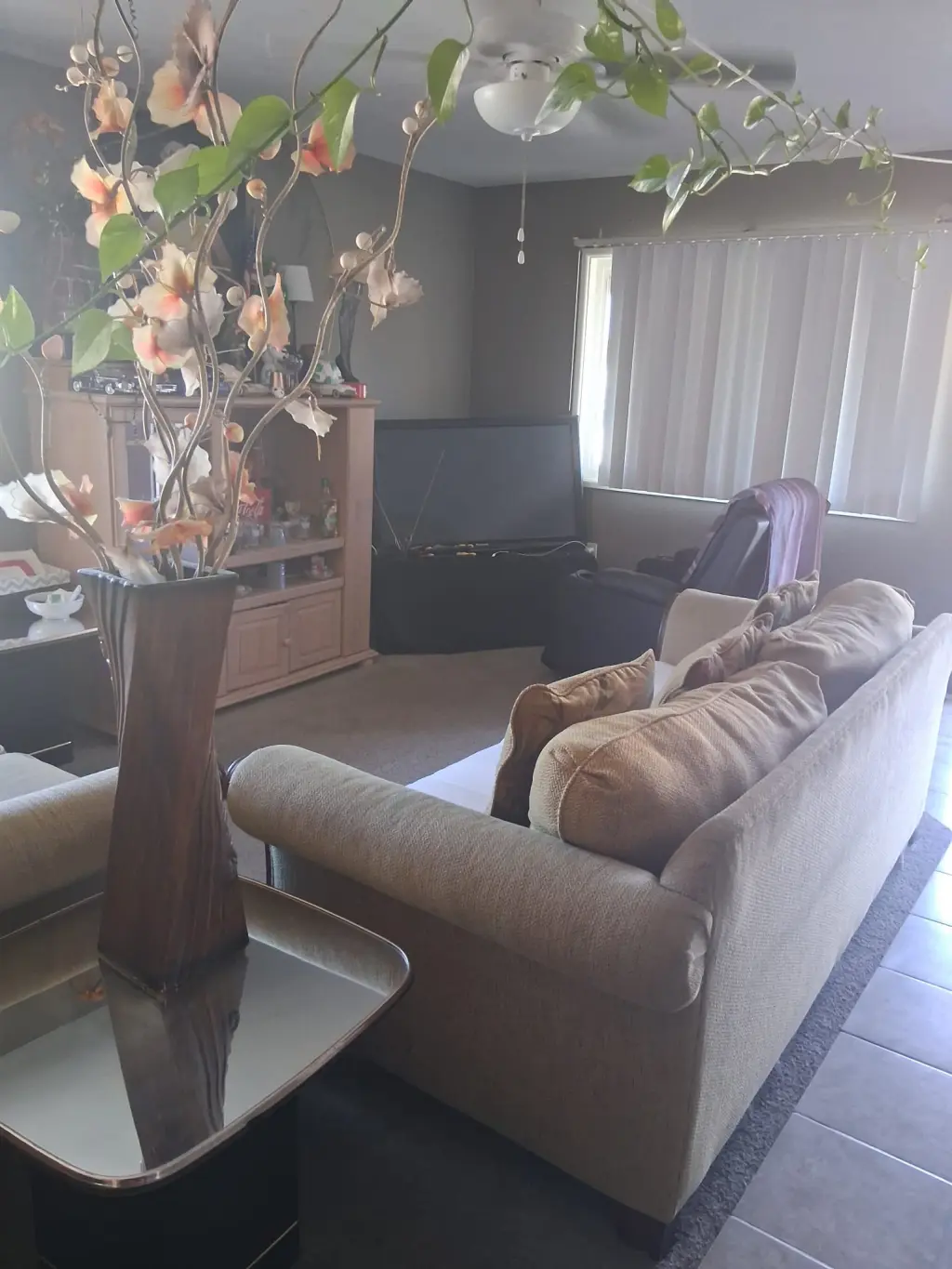 Rento Sala $300 Anaheim