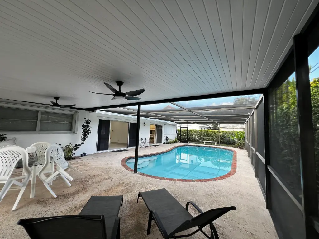 RENTA DE CASA DE 3/2 EN WESTCHESTER CON PISCINA