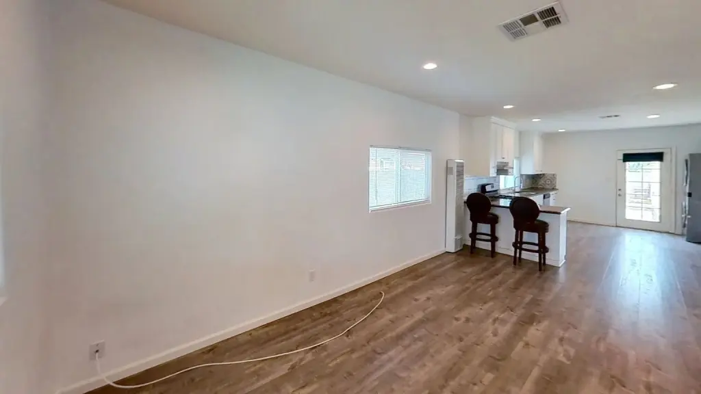 Bienvenido a esta encantadora casa de 2 recamaras y 1 baño ubicada