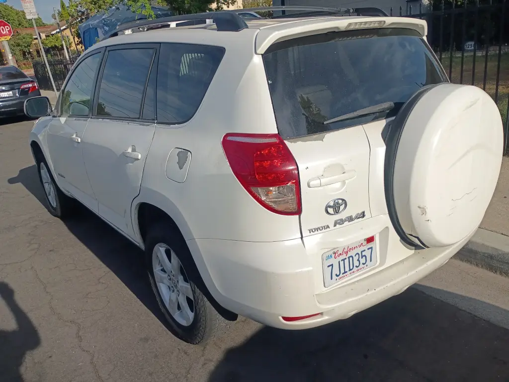 Toyota RAV4 2008 en Venta - SUV Confiable