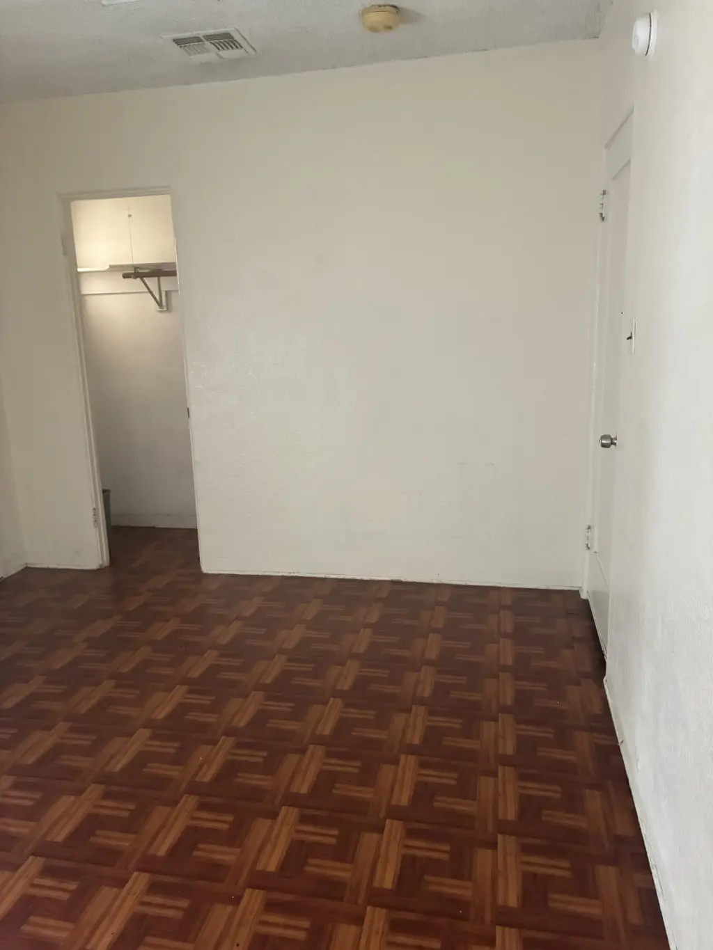 Rento habitaciones independiente con baño