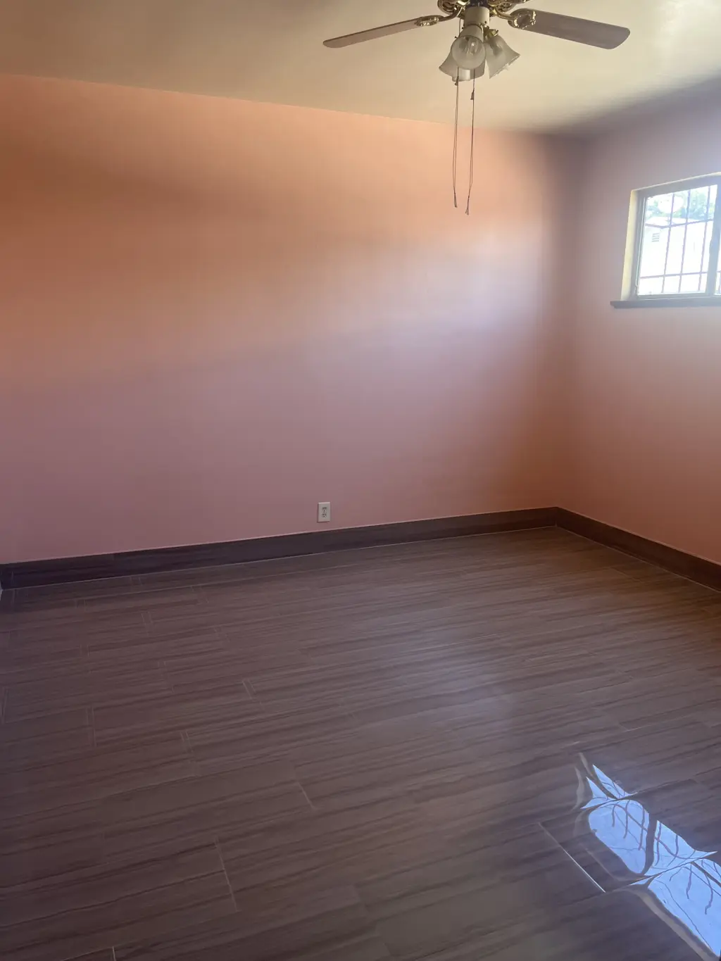 Apt 1 bedroom in Huntington Park ca