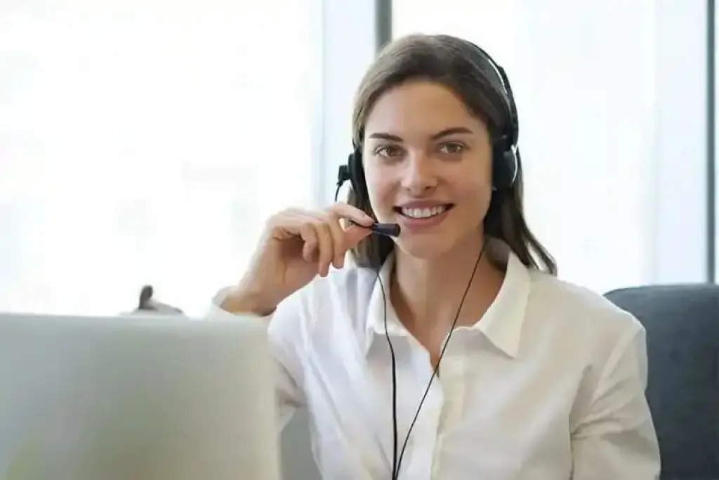 CUSTOMER SERVICE & PHONE SALES