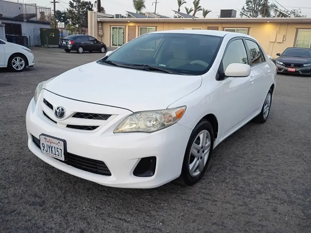 2012 TOYOTA COROLLA