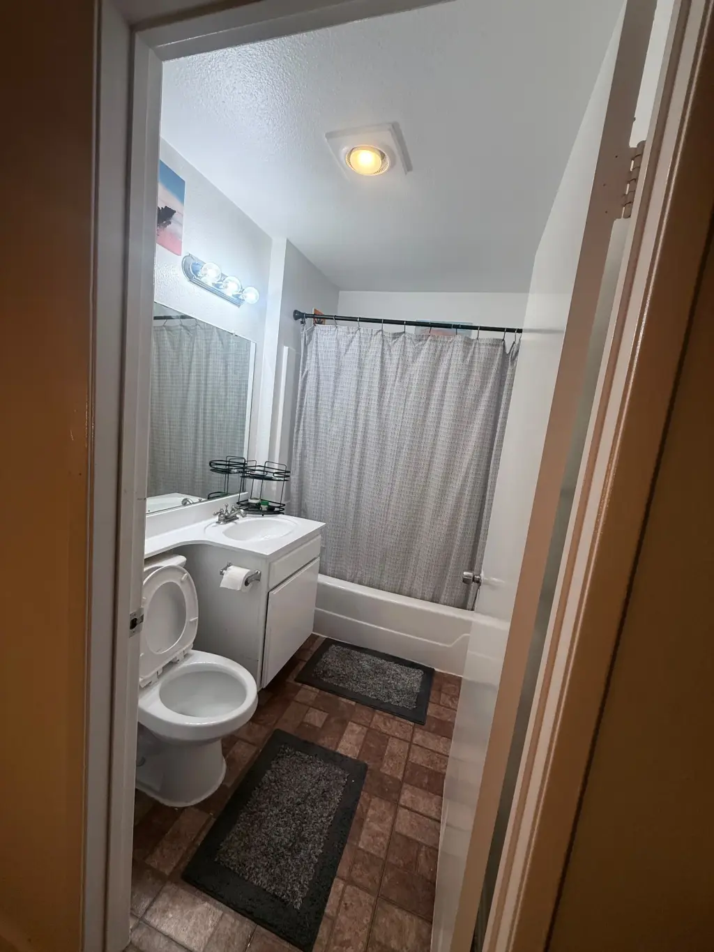 Cuarto  Moderno en Renta