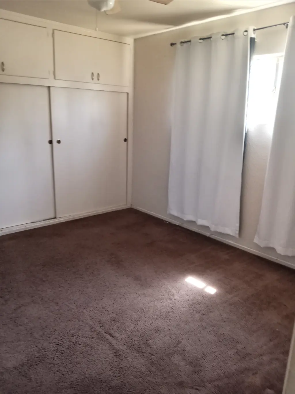 Rento cuarto $950 con baño propio y entrada