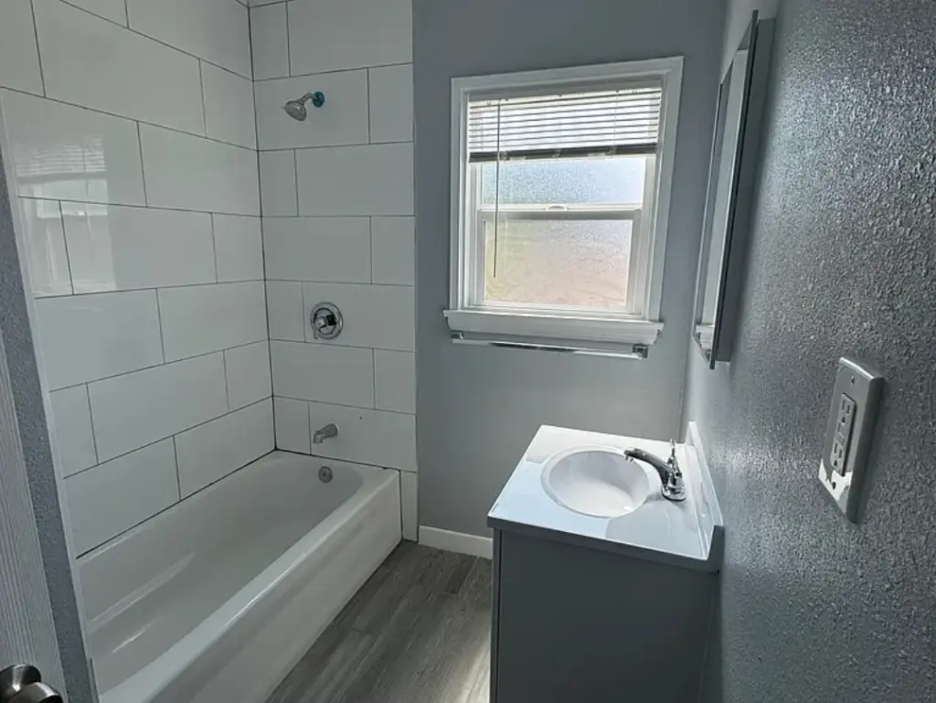 One bedroom studio