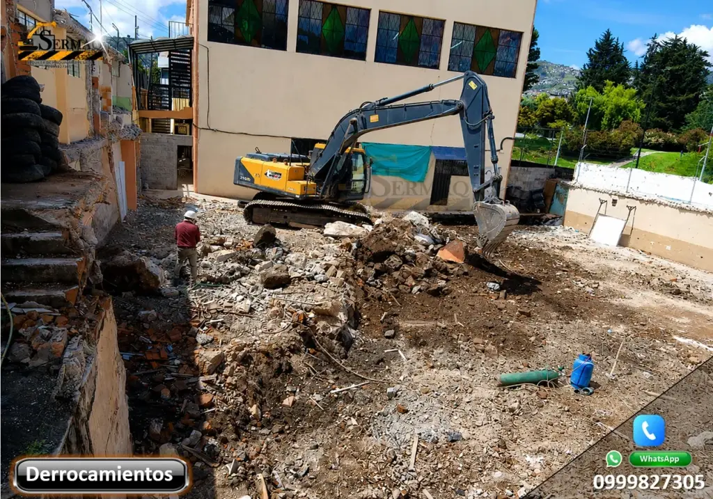 Alquiler de Excavadora de Orugas, Demoliciones, Desbanques, Excavaciones