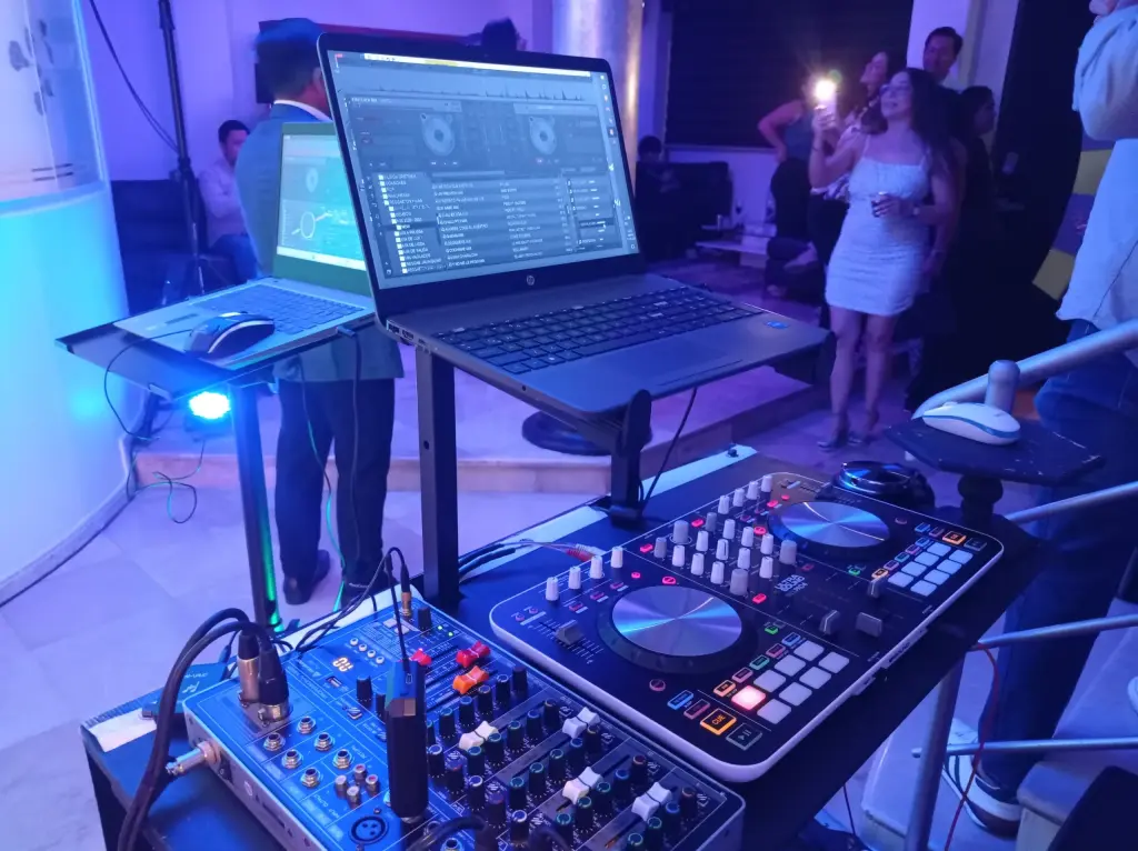 DJ Profesional para Bodas Eventos y Fiestas